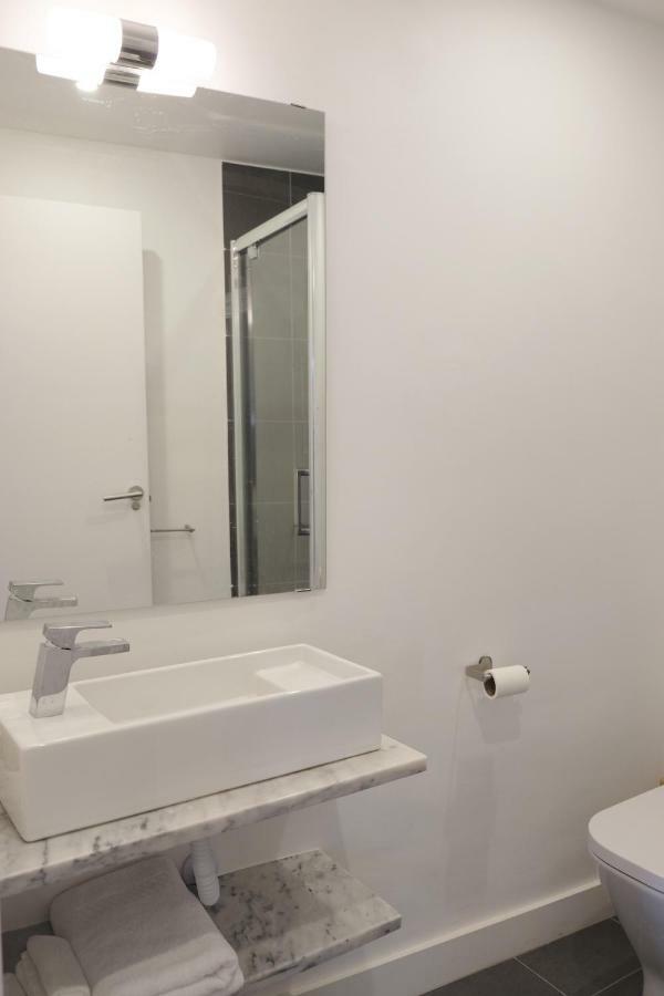 Proa D'Alfama Guest House Lisboa Ngoại thất bức ảnh